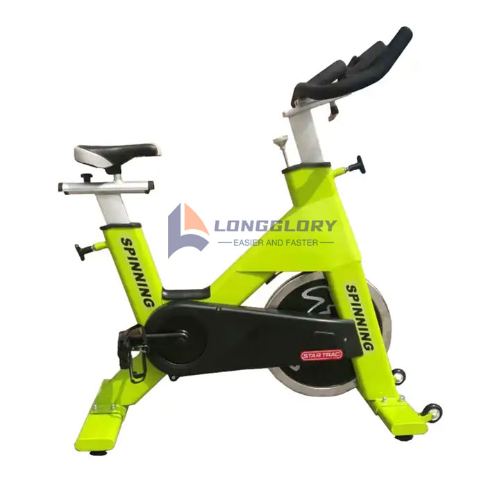 Faire du vélo spinning provoque-t-il une usure importante des genoux ?