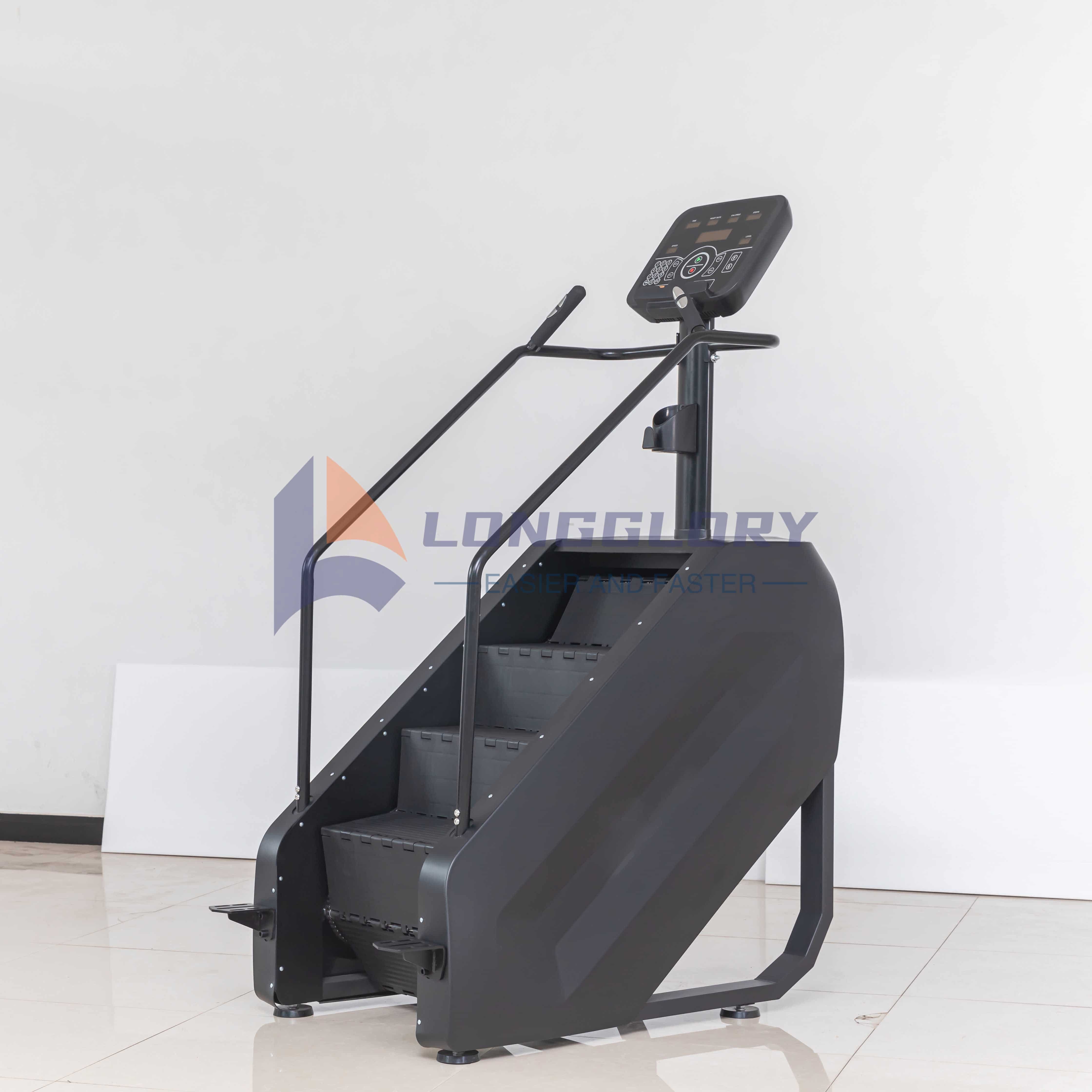 Machine de pas de maître d'escalier